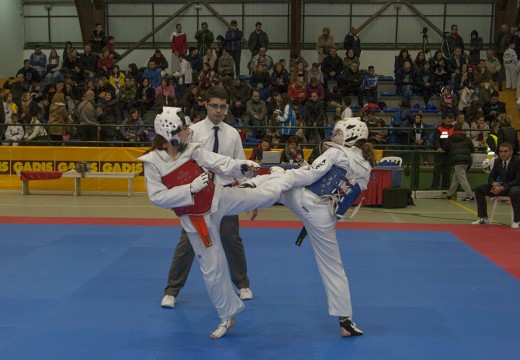 200 deportistas participan en Ordes no Cto Provincial Idade Escolar de Taekwondo